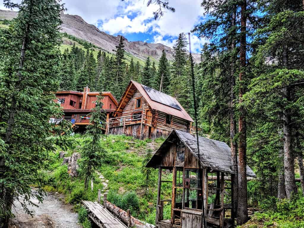 Mount Hayden Backcountry Lodge Callosum